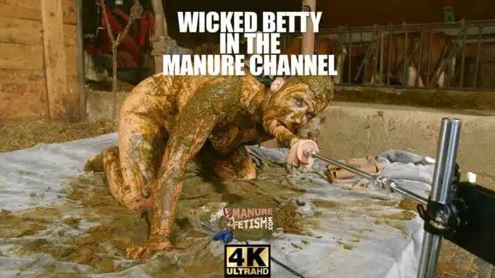 Wicked Betty in the Manure Channel Trailer